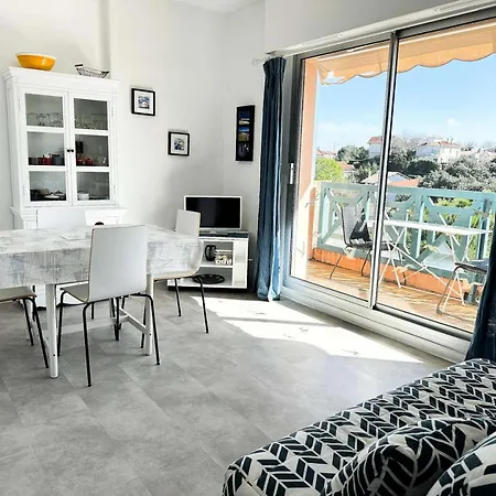 Eugenie - T2 Renove 4 Pers. En 1ere Ligne, Acces Direct Mae-9664 *