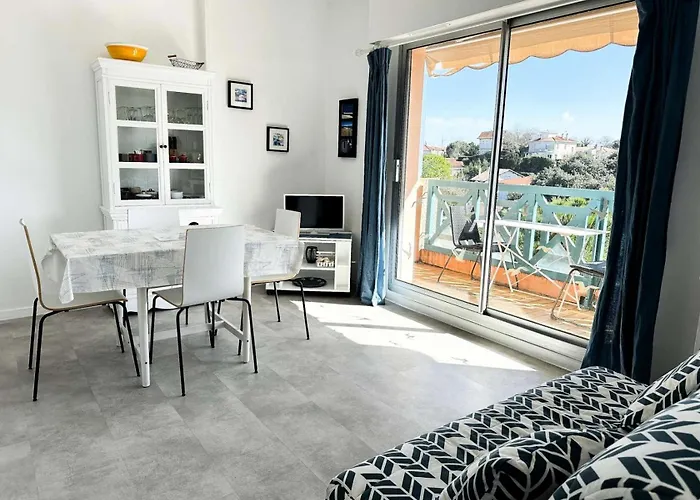 Eugenie - T2 Renove 4 Pers. En 1ere Ligne, Acces Direct Mae-9664 *